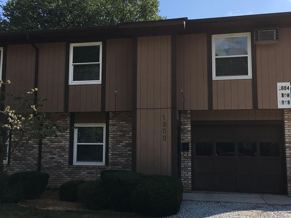 Single garage extra deep for storage with garage opener, lights, and water. New gravel drive