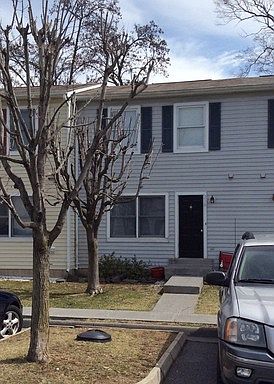 1st image of 216 Kimberly Way