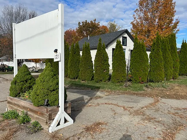 173 Sanford Rd — Photo 33