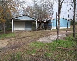 3rd image of 216 White Oak St