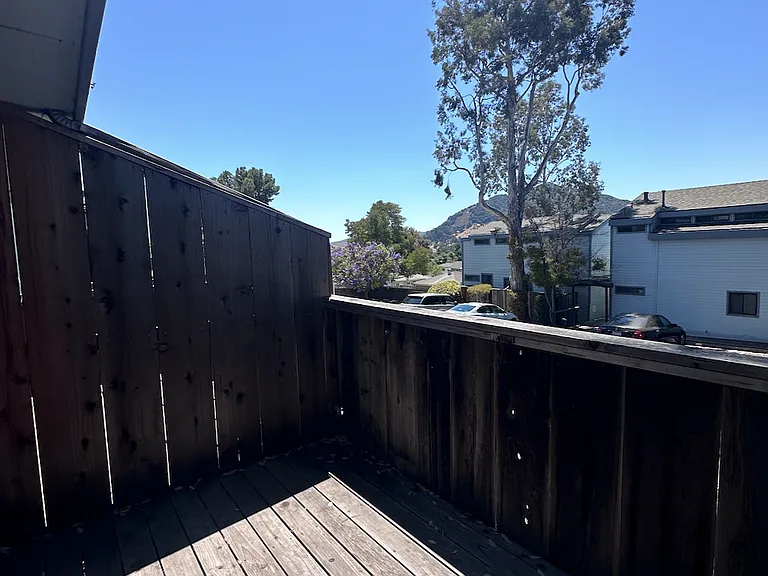 437 Kentucky St #H — Photo 18