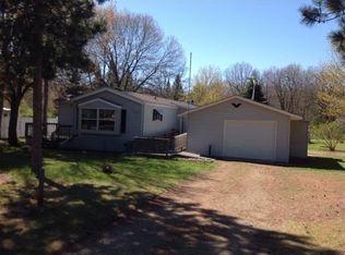 427 Lohrville Blvd, Redgranite, WI 54970