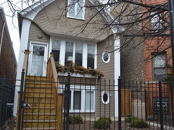 2nd image of 1508 W Diversey Pkwy #G
