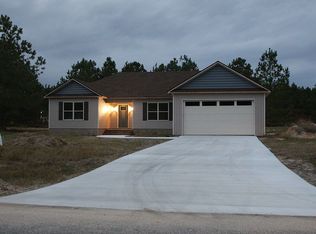 2671 Wildflower Cir, Metter, GA 30439