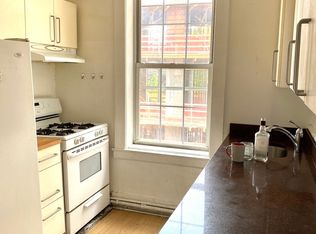 28-20 41st Ave #3, Long Island City, NY 11101