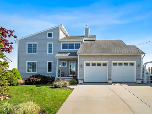 1832 Ensign Court, Toms River, NJ 08753