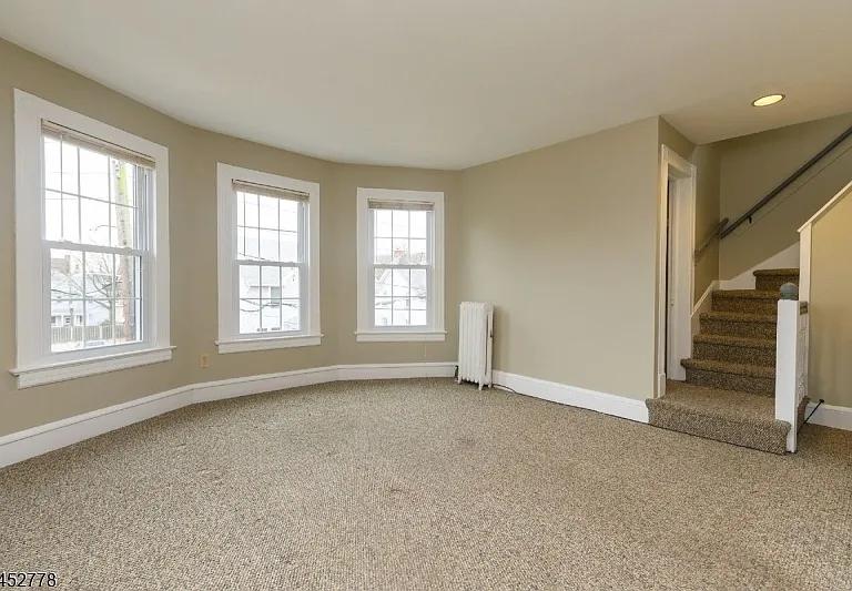 11 Montague Pl #2 — Photo 2
