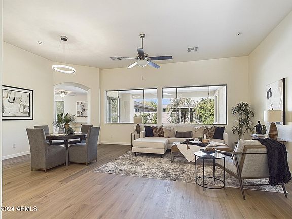 2nd image of 414 W SEAGULL Drive