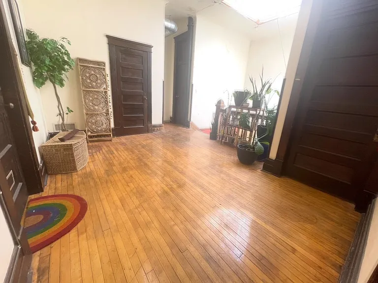 722 Francis St #302 — Photo 15