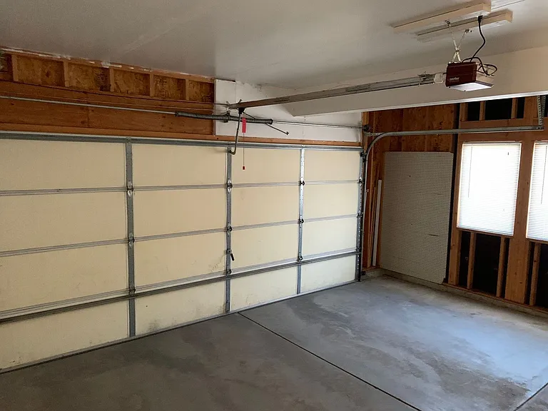 991 Winona Cir — Photo 11