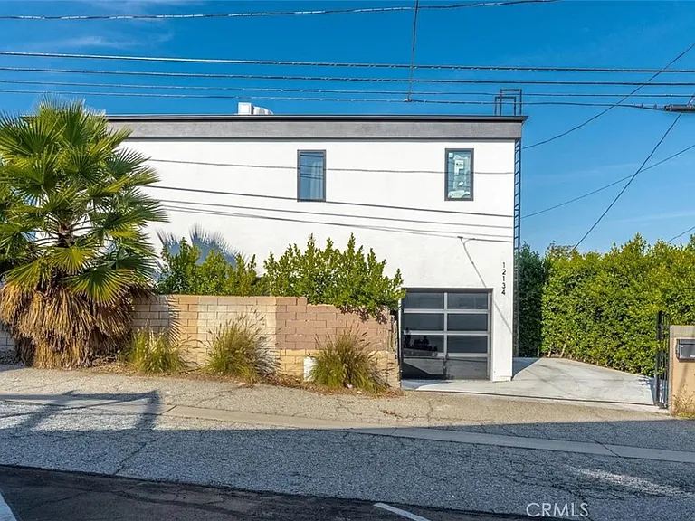 12134 Clarkson Rd — Photo 1