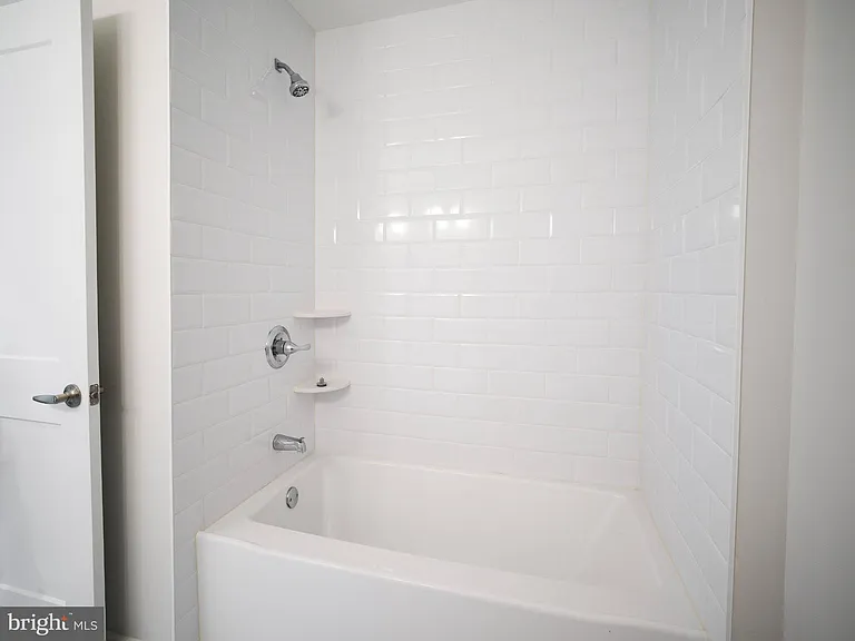 303 Fountain St — Photo 18