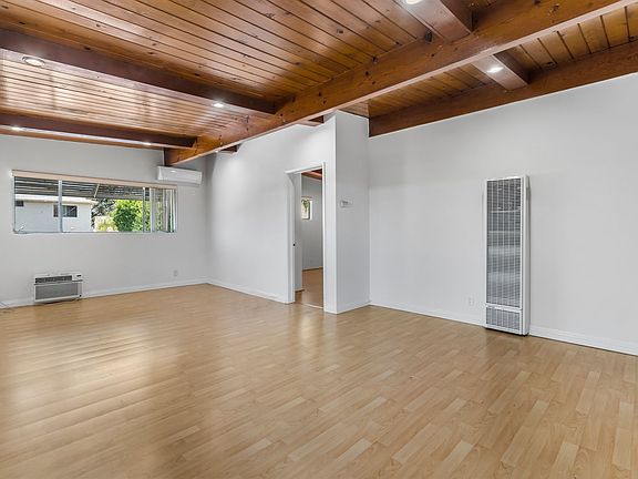 5th image of 1011-1013 Winchester Ave #1013G