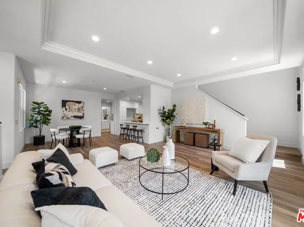 270 Lockford, Irvine, CA 92602