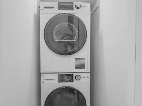 246 East 53rd Street 5B image 8 of 8