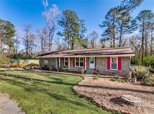 155 Griffin Cir, Moundville, AL 35474