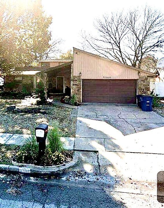 2nd image of 9266 E 58th Pl