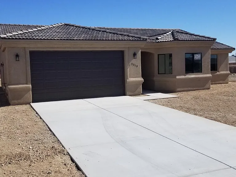 2310 Havasupai Blvd — Photo 1