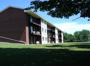 16 N East Ave APT F-35, Johnstown, NY 12095
