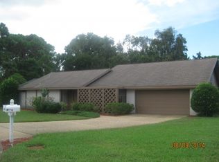 3935 Country View Ln, Sarasota, FL 34233