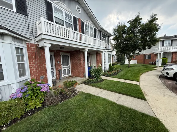 (undisclosed Address), Queens Village, NY 11427