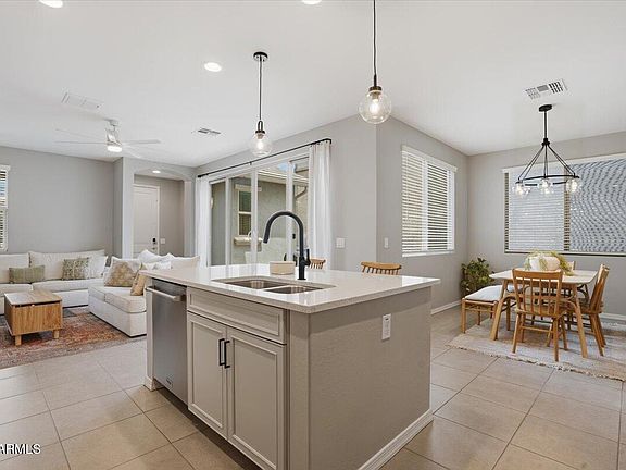 3rd image of 4141 E JONES Street