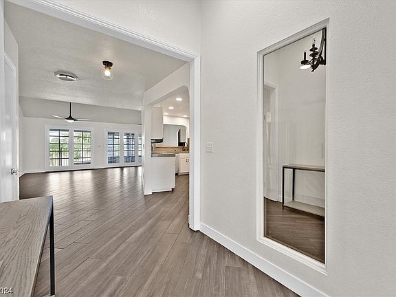 3rd image of 1301 Eaton Dr