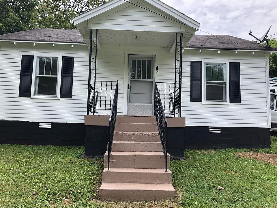 1st image of 207 Ray St