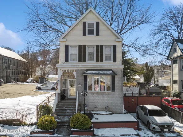 150 Fillmore St, Staten Island, NY 10301