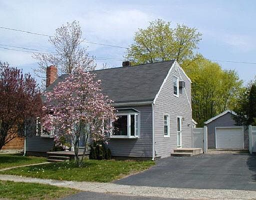 1st image of 136 Arbor Drive