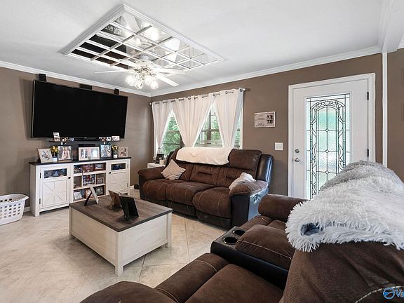 4th image of 1246 Whitesville Dr