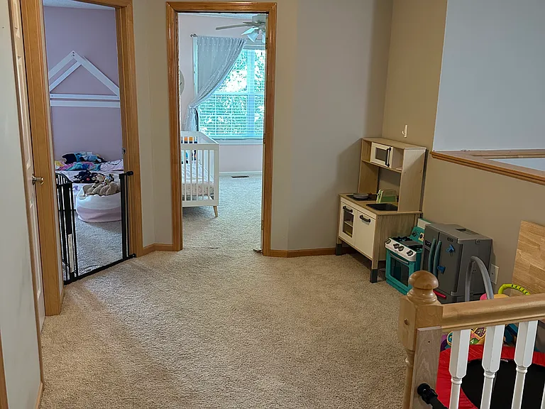 10981 Fergus St NE #B — Photo 8