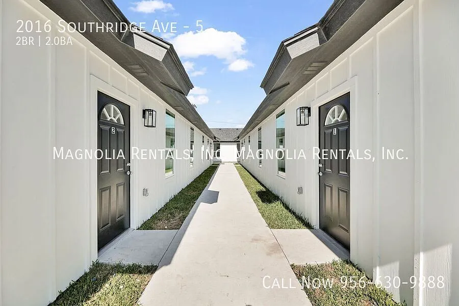 1st Month Free with 13 Month Lease-water included — Photo 2