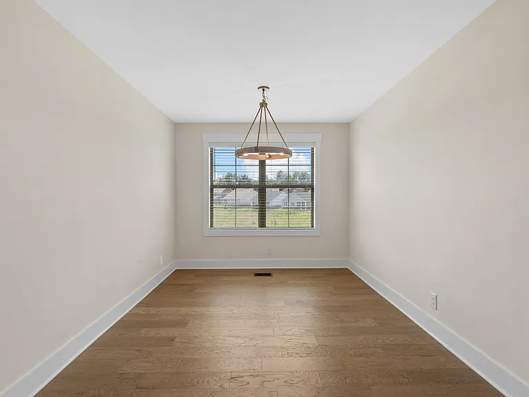 1605 Collins View Way — Photo 8