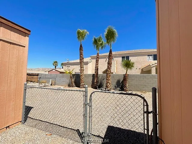 803 Roadrunner Dr — Photo 11