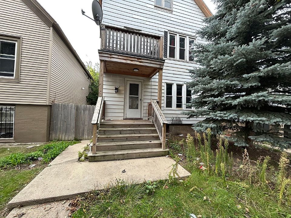 1st image of 2443 S 9th St #1