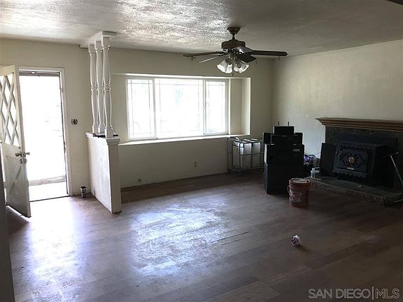 2nd image of 1315 Manor Dr #17