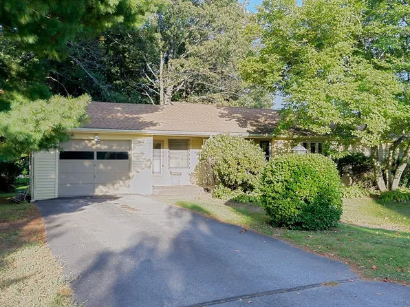 93 Longmeadow Ave, Worcester, MA 01606