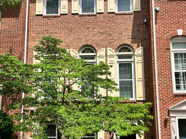 4659 Lambert Dr, Alexandria, VA 22311