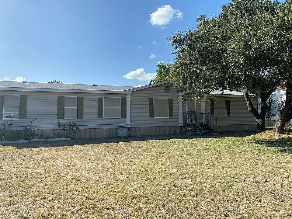 1st image of 605 W West Oak Dr