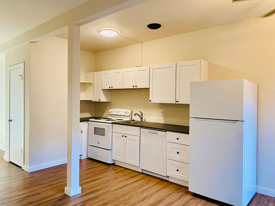 SR⭐︎ APT-013 9144 45th Ave SW Seattle WA | Zillow