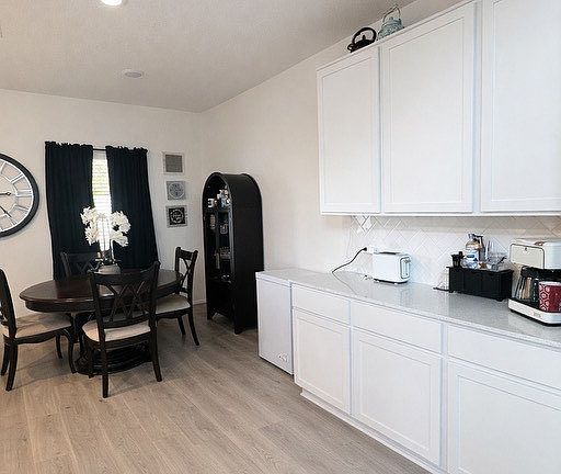 5th image of 14345 High Hill Dr
