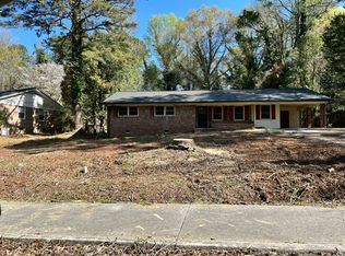 390 Roberts Rd, Athens, GA 30606