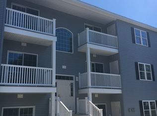 402 New River Rd UNIT 207, Manville, RI 02838