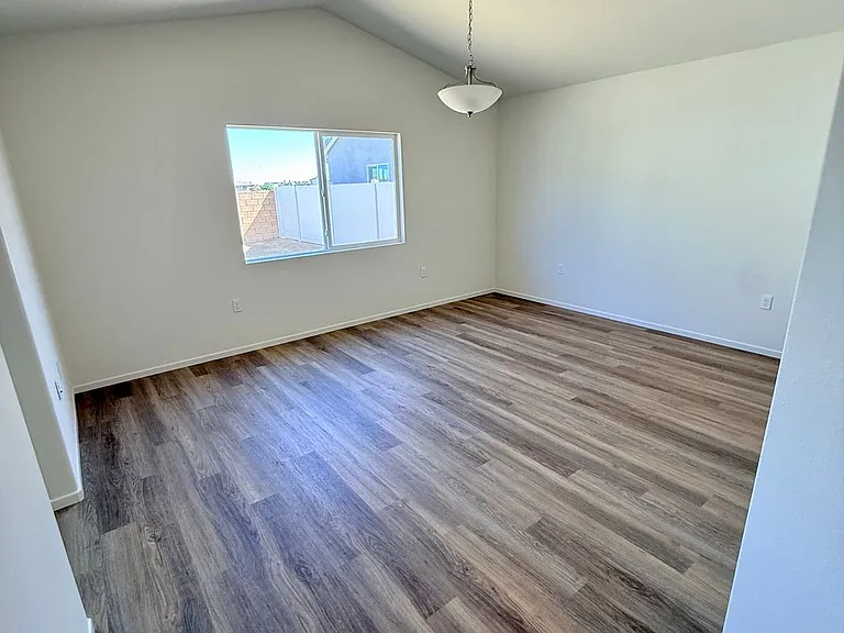 11702 Sebastian Rd — Photo 12