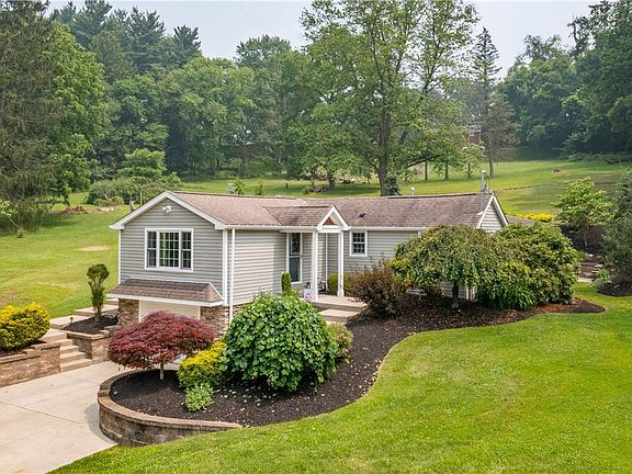 3rd image of 266 Thompsonville Rd