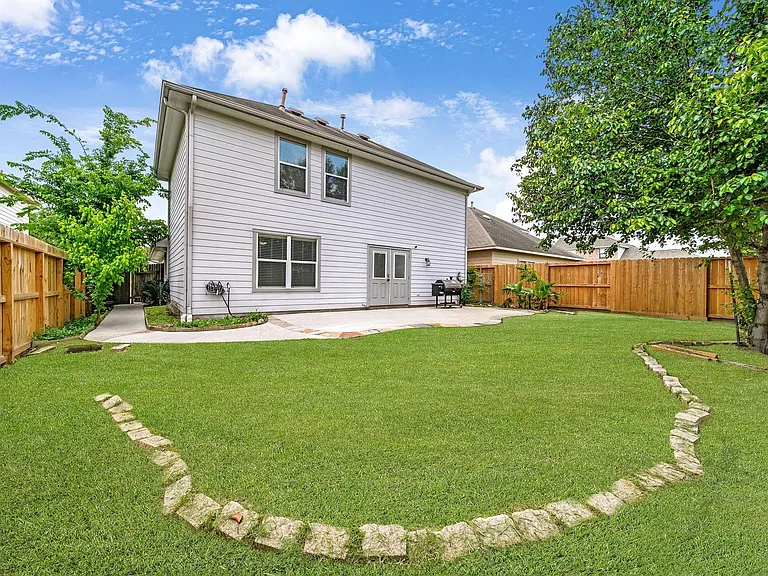 18436 Sunrise Pines Dr — Photo 26