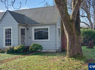 923 SW Ellis St, Dallas, OR 97338