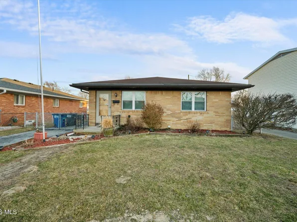 4031 Clover Ridge Ct, Toledo, OH 43623