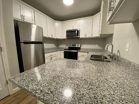 2nd image of 2916 30th Ave S #3C